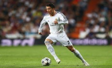 ac米兰官网-跨界风暴，美国资本横扫曼联，布鲁诺·F1式接管点燃争冠引擎