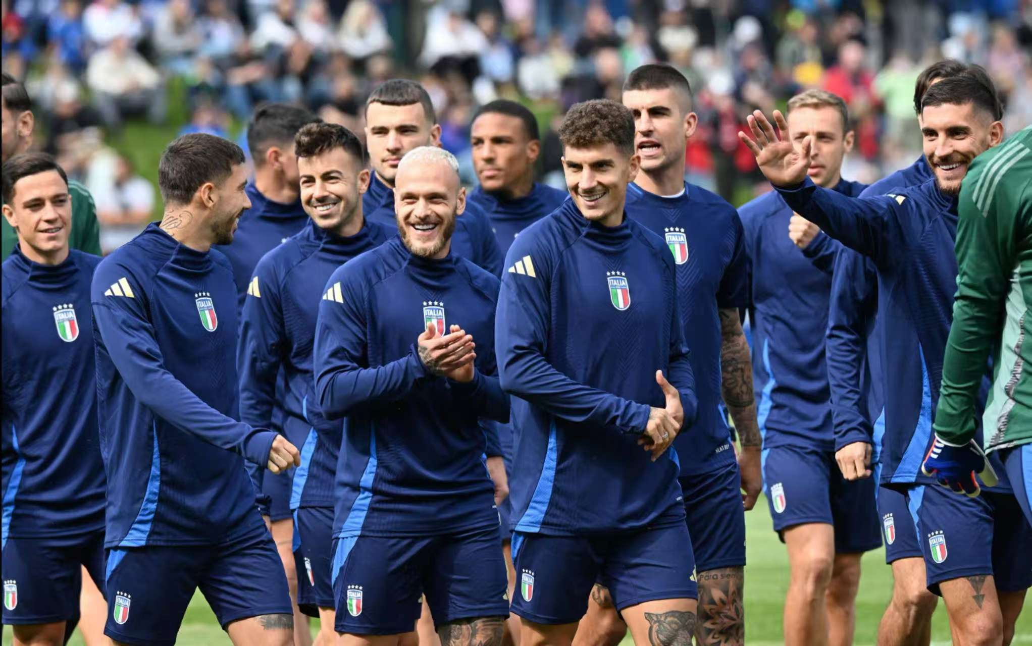 欧预赛首轮对战揭晓,全球球迷翘首期待 欧预赛首轮对战揭晓,全球球迷翘首期待