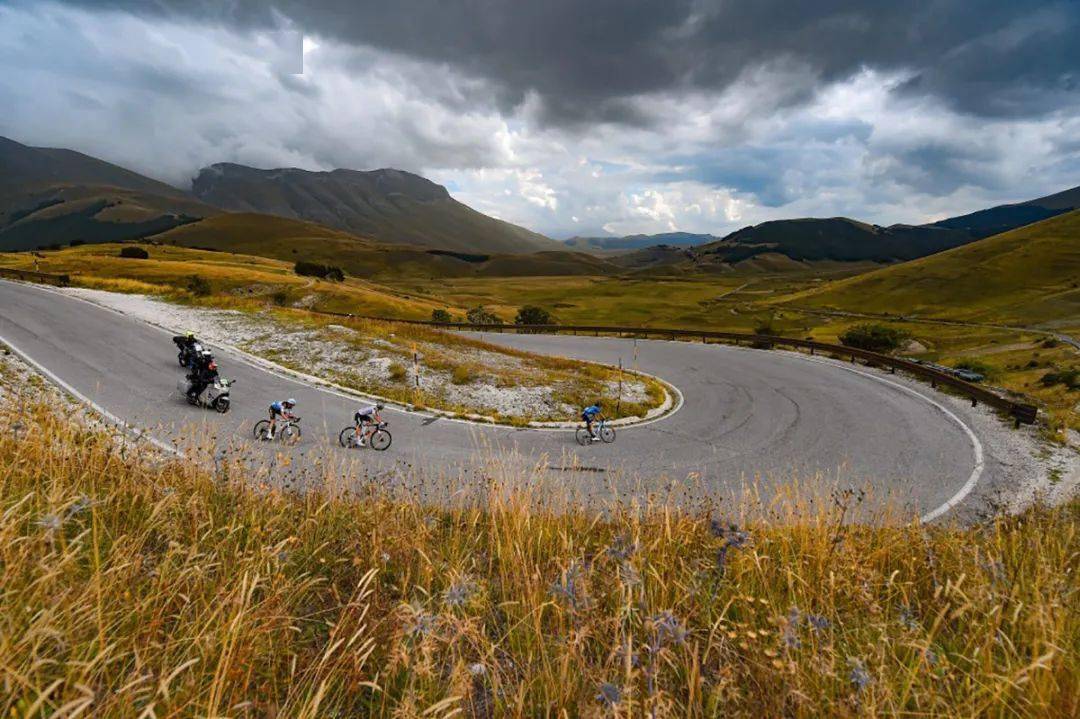 切塞纳队长雄心勃勃，为胜利冲刺拼尽全力