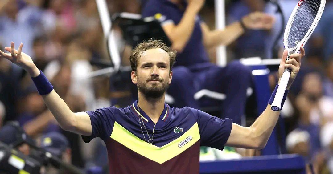 拉沃尔杯碾压年终总决赛，西西帕斯状态火热的简单介绍