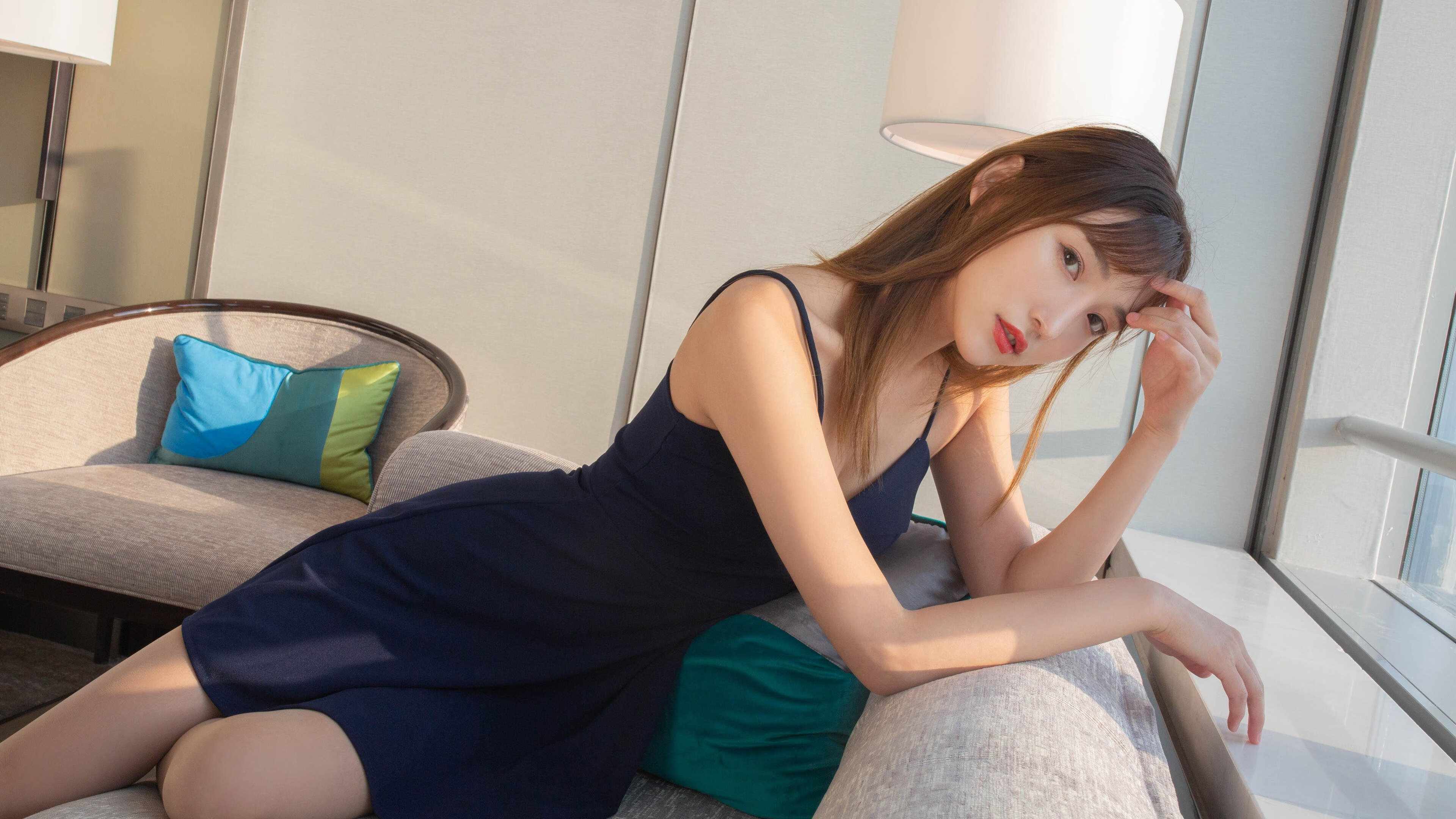 英超争冠焦点战与中国男篮末节奇迹，跨越万里的竞技共鸣