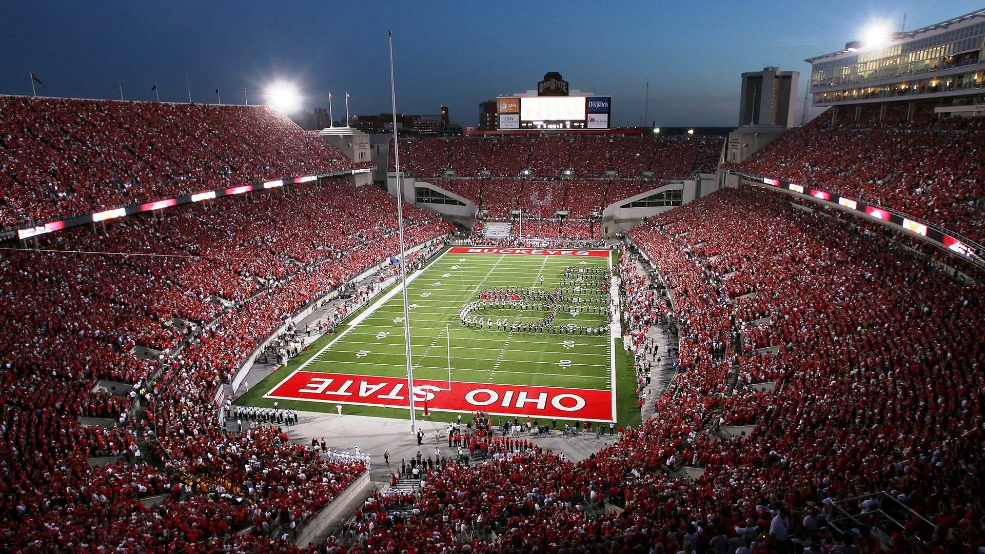 戈贝尔擎天一柱，热火鏖战力克勇士